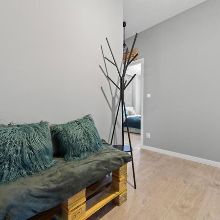 Rentplanet - Apartament Natolin Warsawa Bagian luar foto